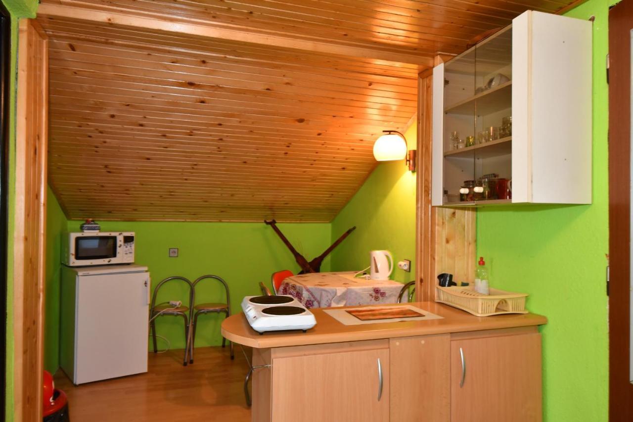 Hotel Privát Lujza Liptovská Osada Exterior foto